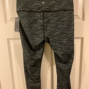 Tesla Training Capris NWT
